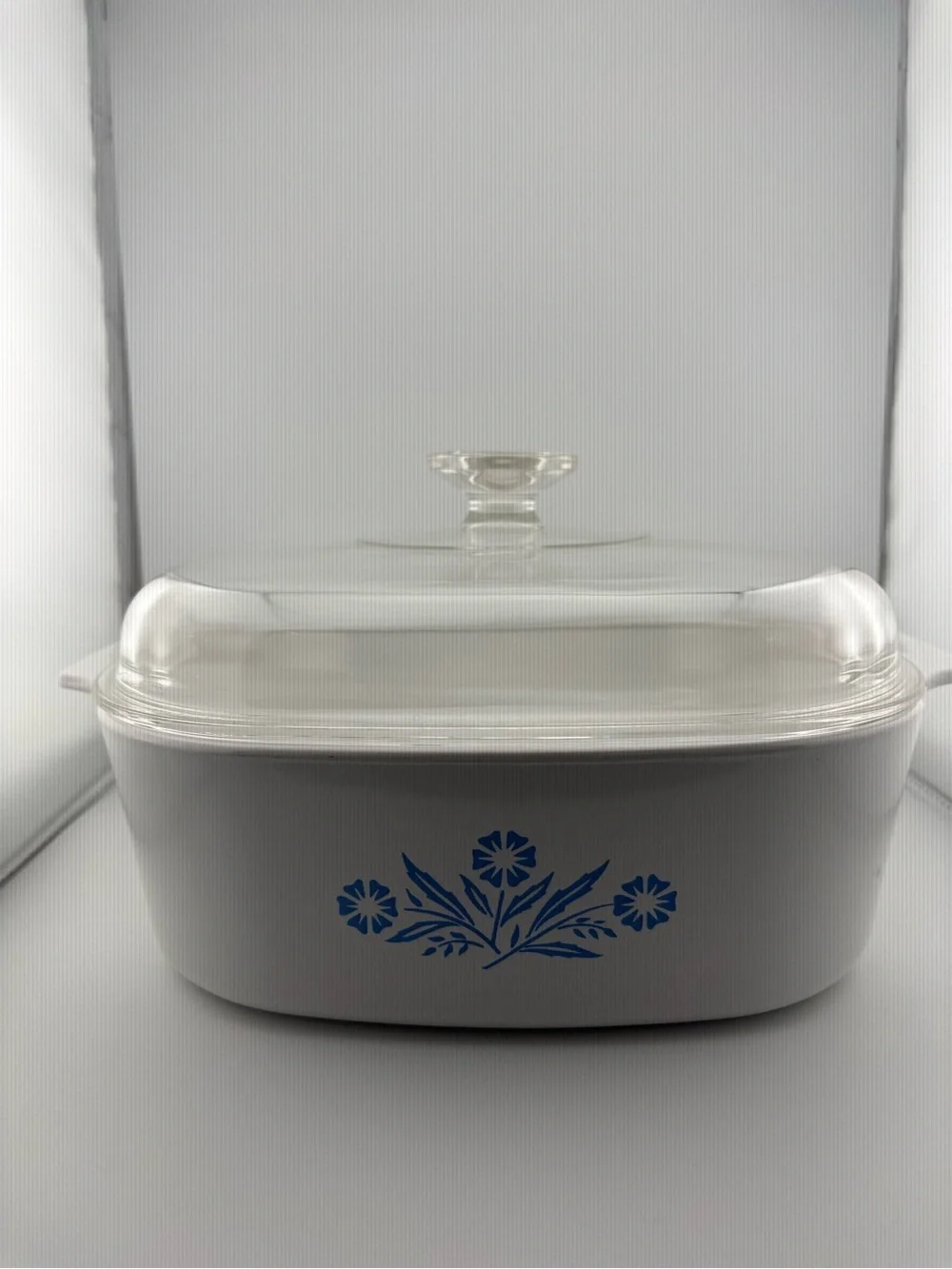 Corning Ware Blue Cornflower 4 Quart Casserole Dish with Lid